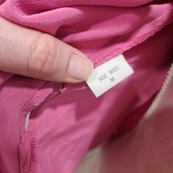 BCBGMAXAZARIA 100% Silk Long Sleeve Wrap Blouse Pink Medium - Picture 10 of 11